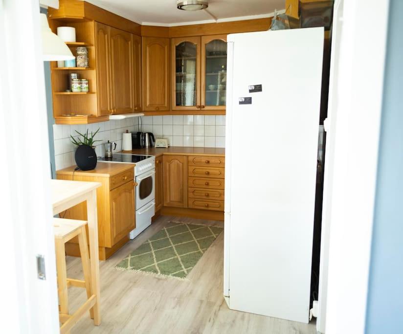 5 Minutes To Downtown Arendal-Free Parking Apartment Exterior photo